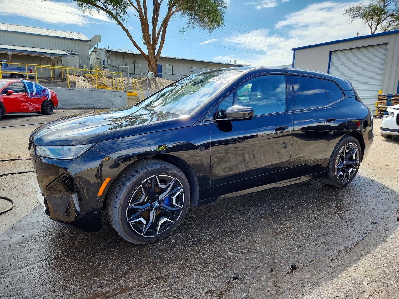 Photo of the 2024 BMW IX XDRIVE50