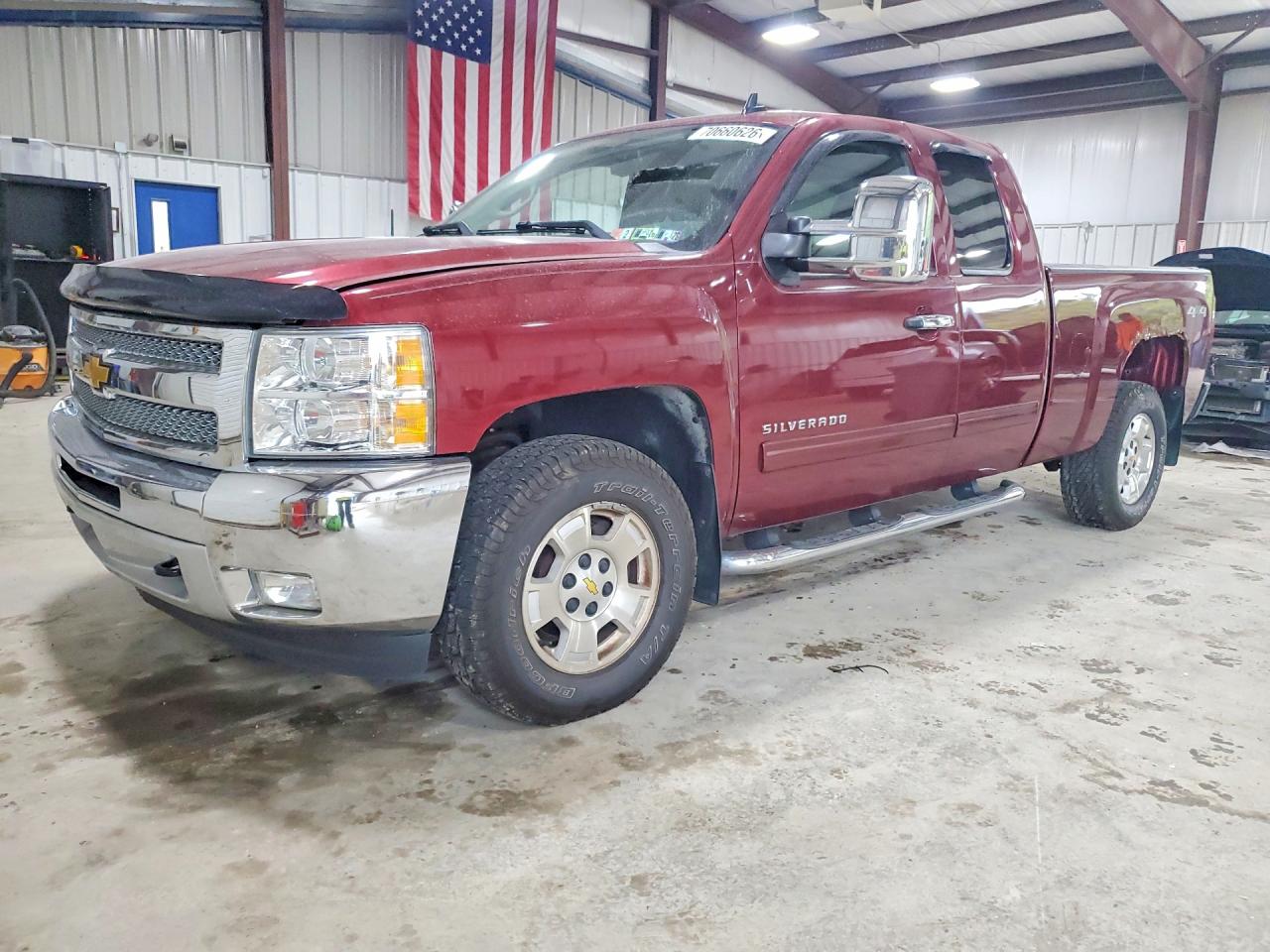 Photo of the 2013 CHEVROLET SILVERADO K1500 LT