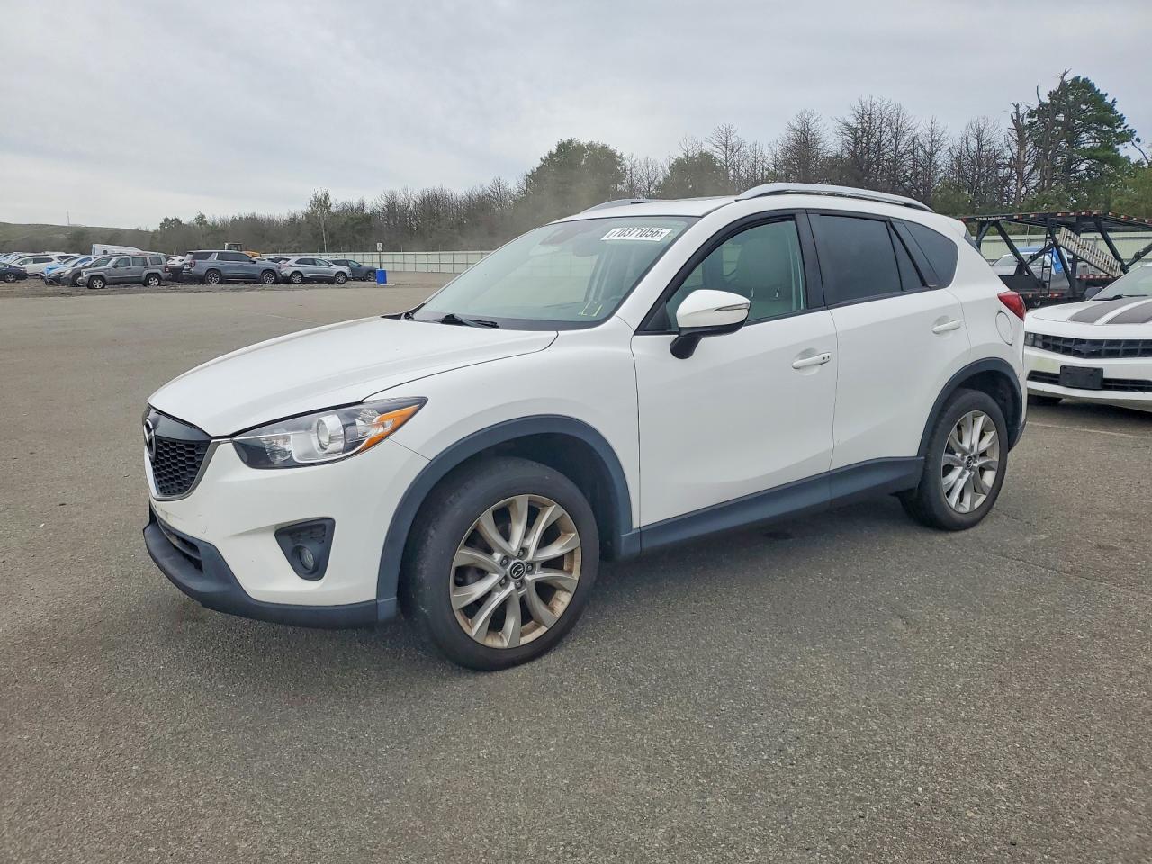 Photo of the 2015 MAZDA CX-5 GT