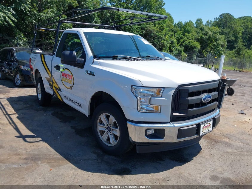 Photo of the 2017 FORD F-150 XL
