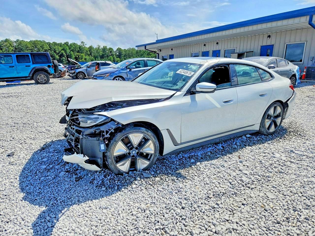 Photo of the 2023 BMW I4 EDRIVE 35