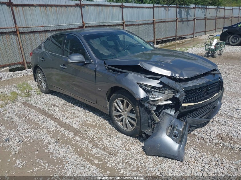 Photo of the 2017 INFINITI Q50 2.0T BASE