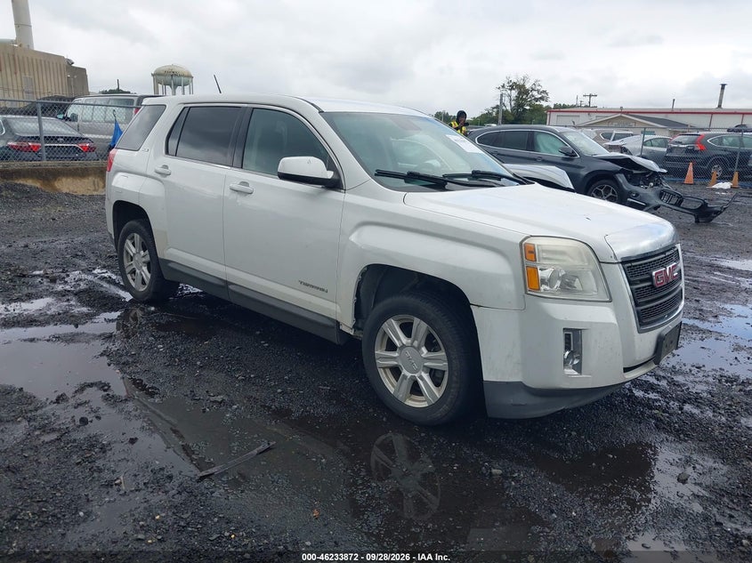 Photo of the 2014 GMC TERRAIN SLE-1