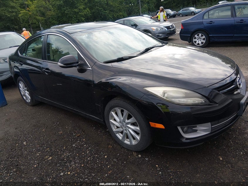 Photo of the 2011 MAZDA MAZDA6 I GRAND TOURING