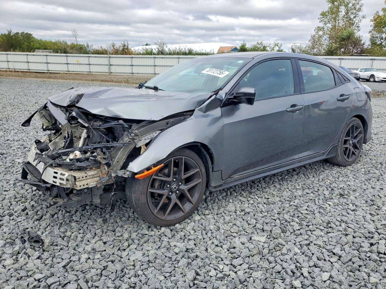Photo of the 2017 HONDA CIVIC SPORT