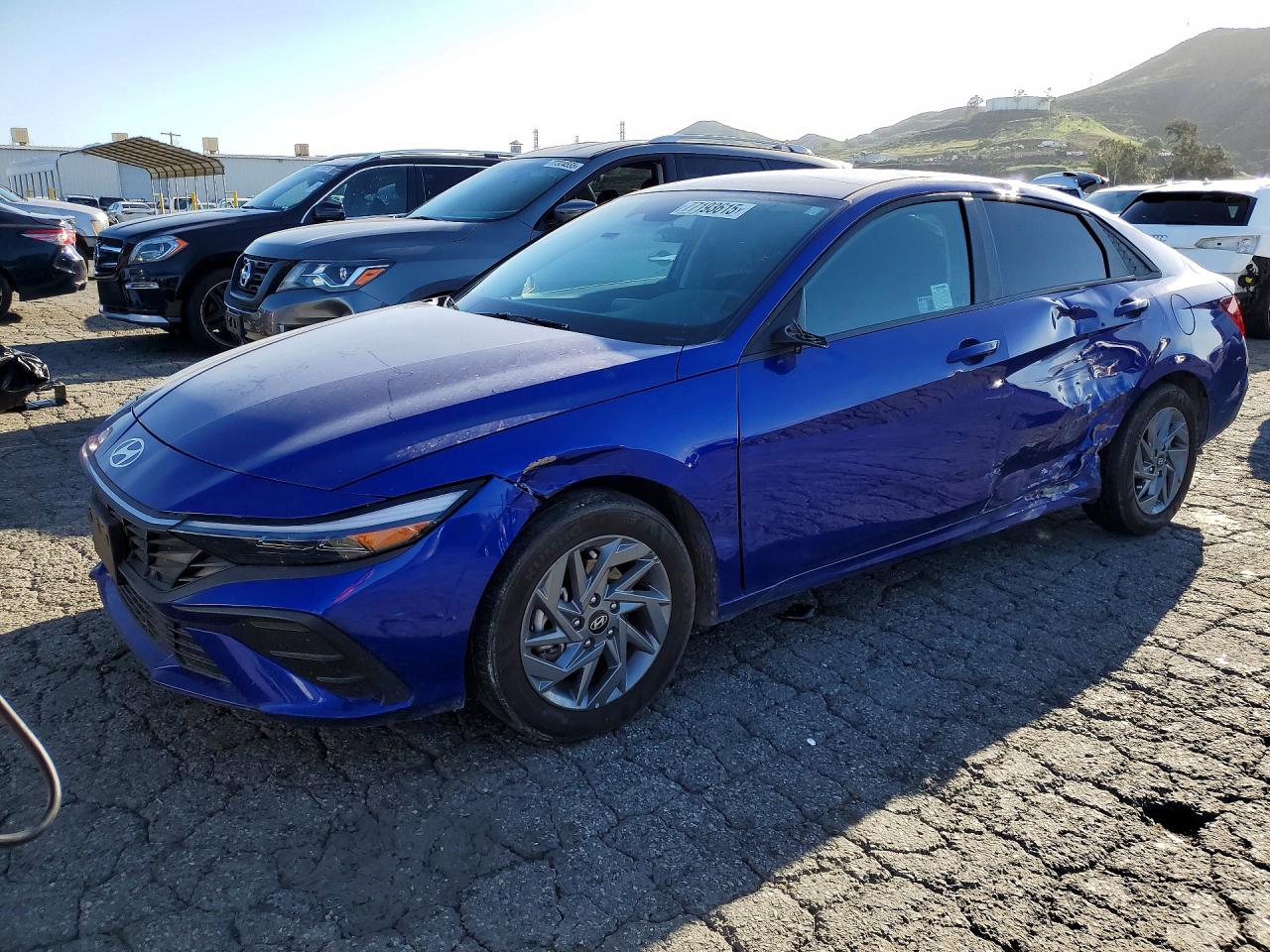 Photo of the 2025 HYUNDAI ELANTRA BLUE