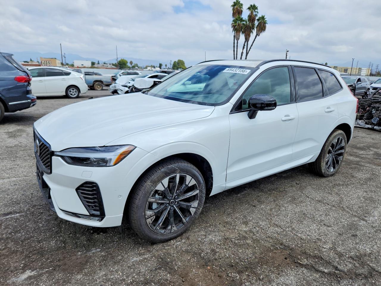 Photo of the 2026 VOLVO XC60 PLUS