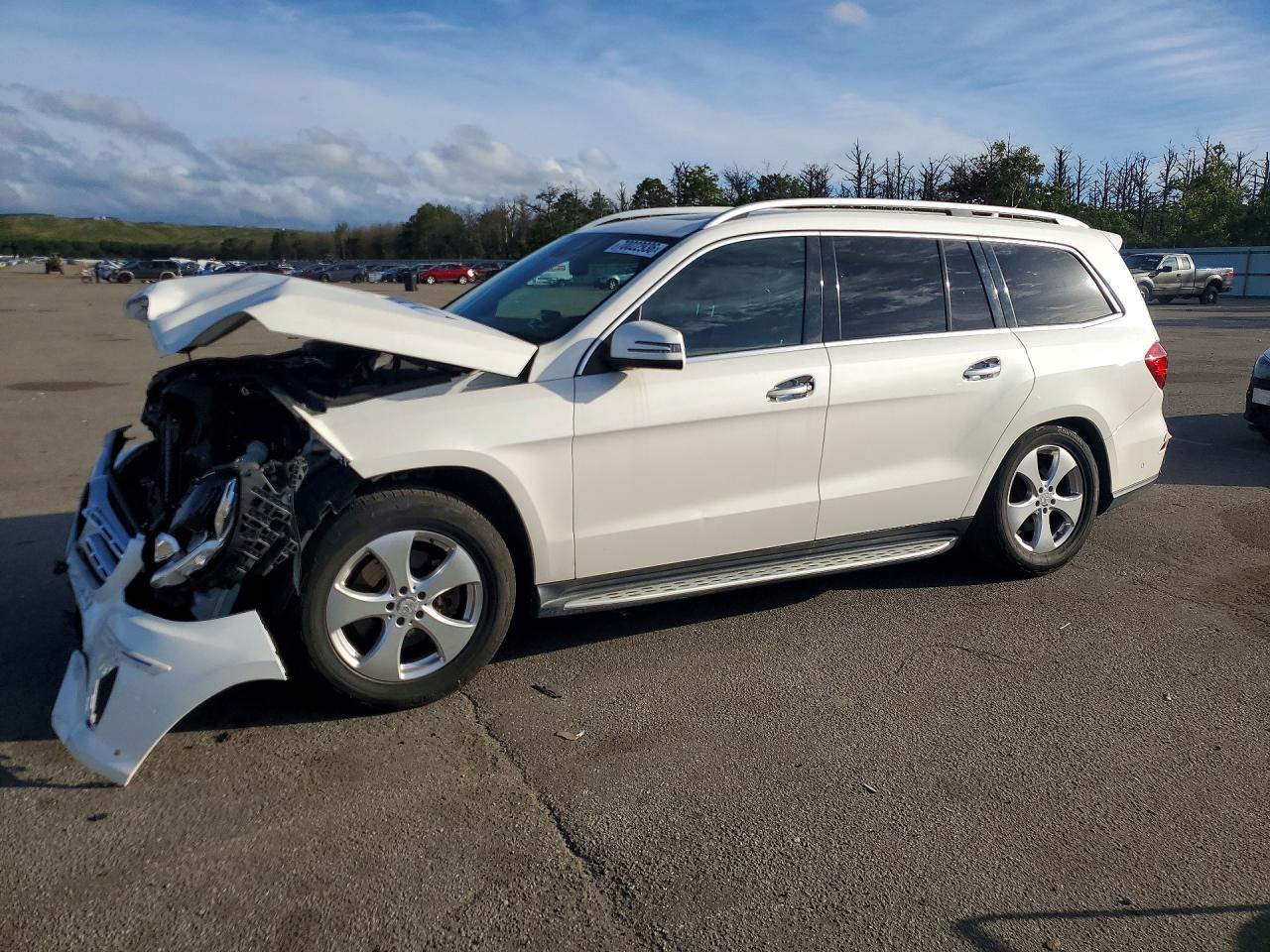 Photo of the 2017 MERCEDES-BENZ GLS 450 4MATIC