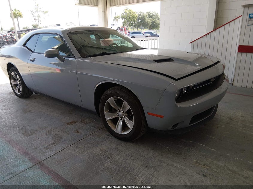 Photo of the 2020 DODGE CHALLENGER SXT