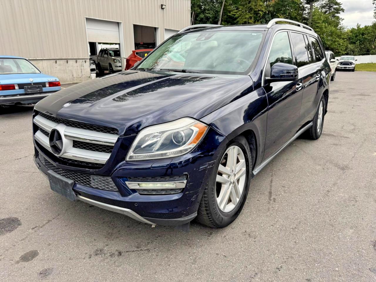Photo of the 2014 MERCEDES-BENZ GL 450 4MATIC