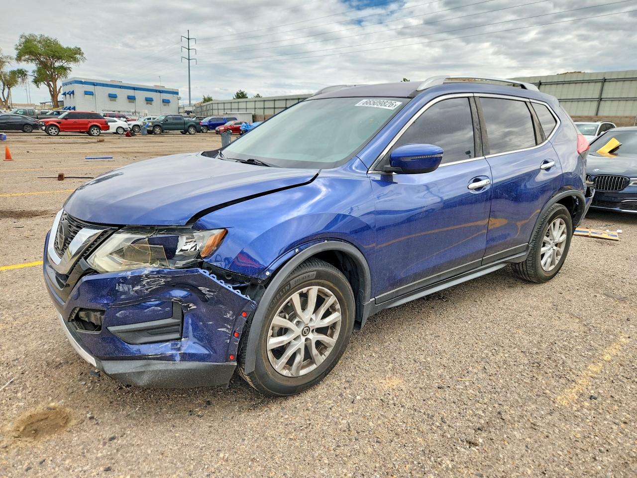 Photo of the 2018 NISSAN ROGUE SV