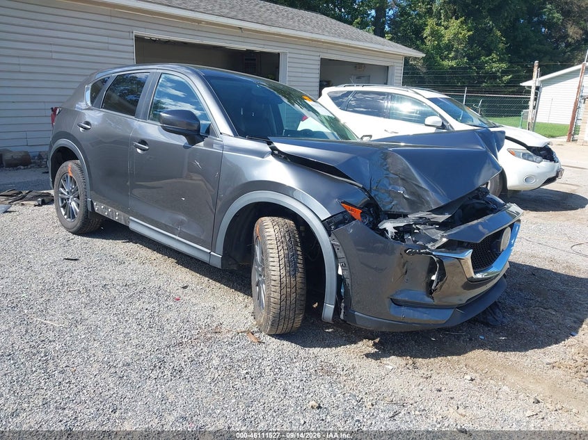 Photo of the 2020 MAZDA CX-5 TOURING