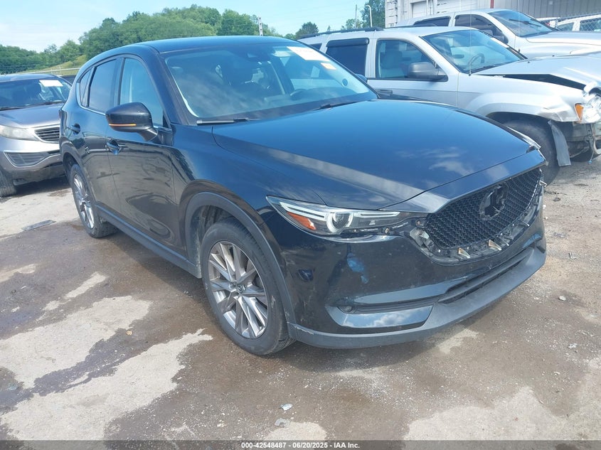 Photo of the 2019 MAZDA CX-5 GRAND TOURING
