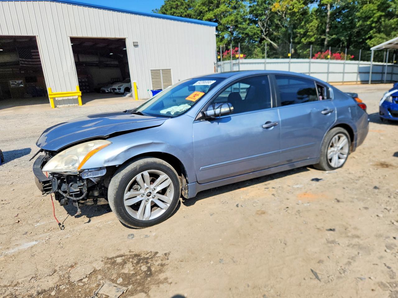 Photo of the 2012 NISSAN ALTIMA SR