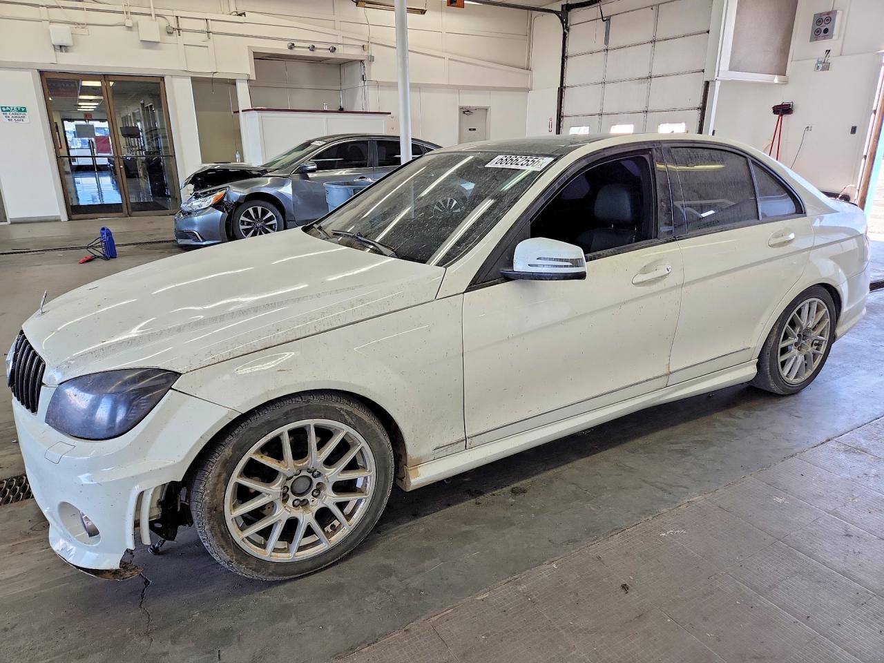Photo of the 2009 MERCEDES-BENZ C 300