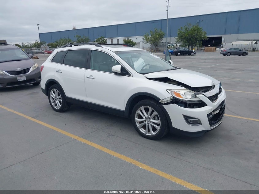 Photo of the 2012 MAZDA CX-9 GRAND TOURING