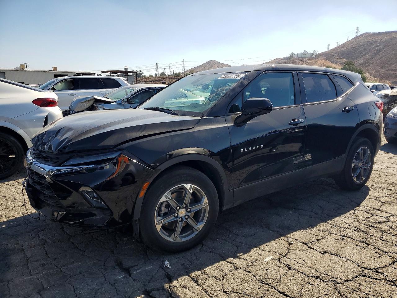 Photo of the 2025 CHEVROLET BLAZER 2LT