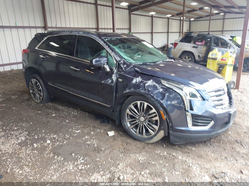 Photo of the 2019 CADILLAC XT5 LUXURY
