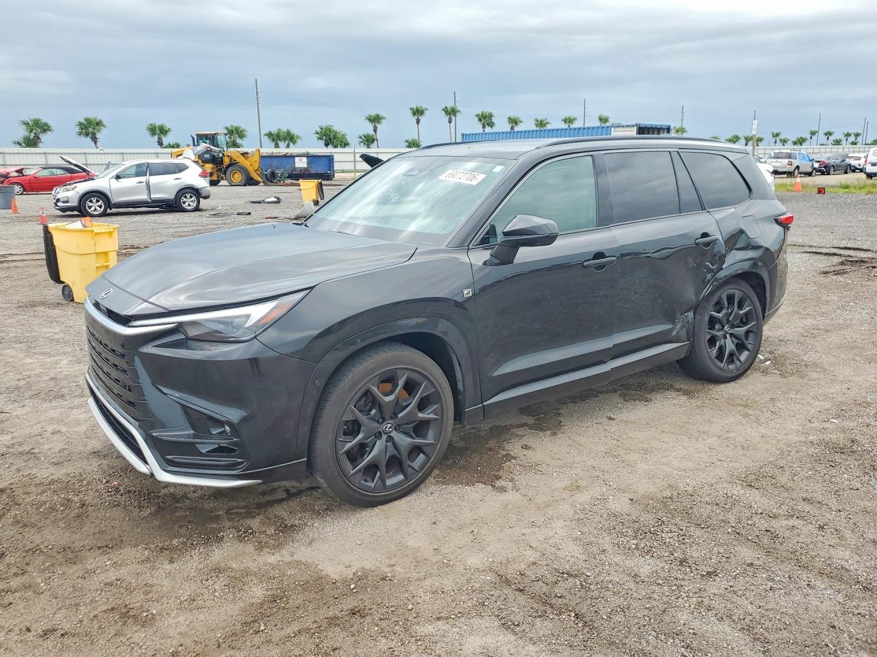 Photo of the 2024 LEXUS TX 500H F SPORT PERFORMANCE PREMIUM