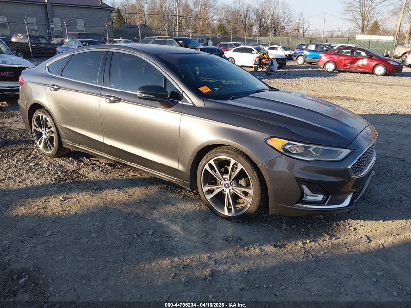 Photo of the 2019 FORD FUSION TITANIUM