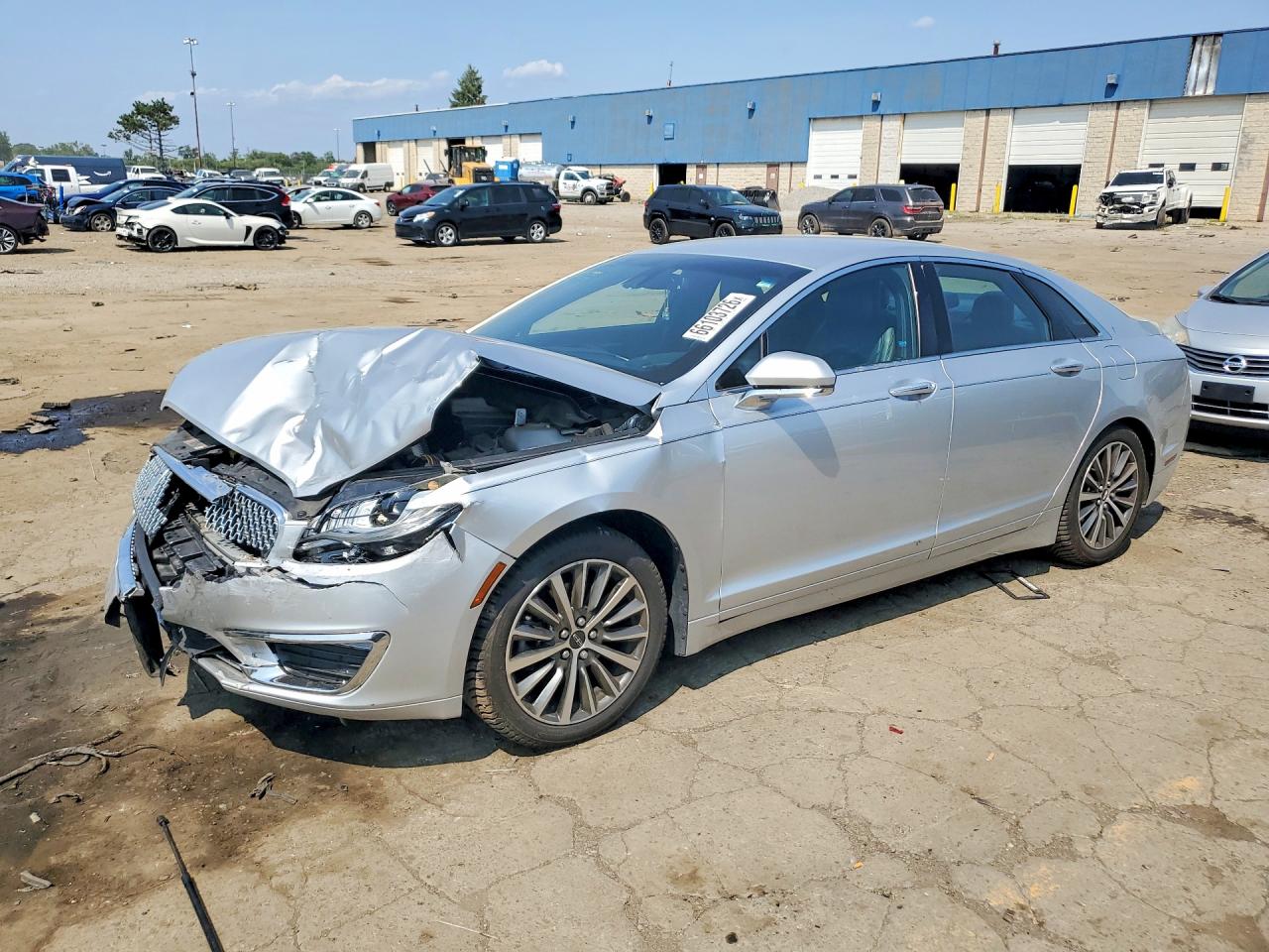 Photo of the 2018 LINCOLN MKZ SELECT