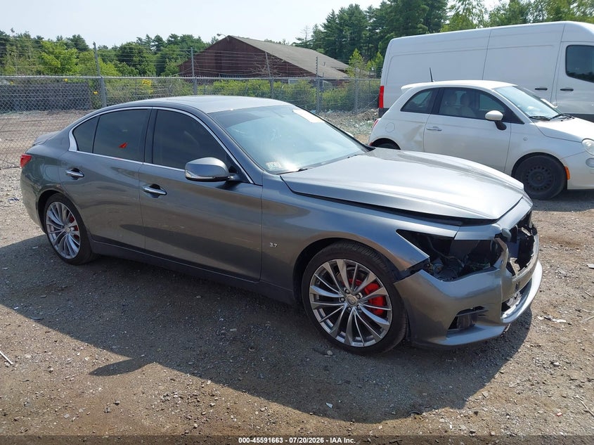 Photo of the 2015 INFINITI Q50 PREMIUM