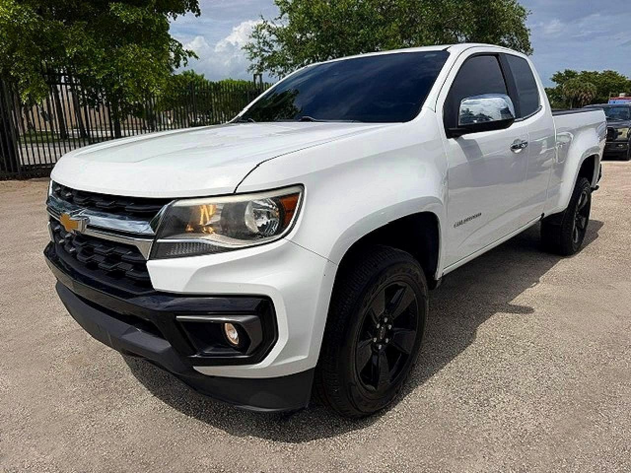 Photo of the 2021 CHEVROLET COLORADO LT