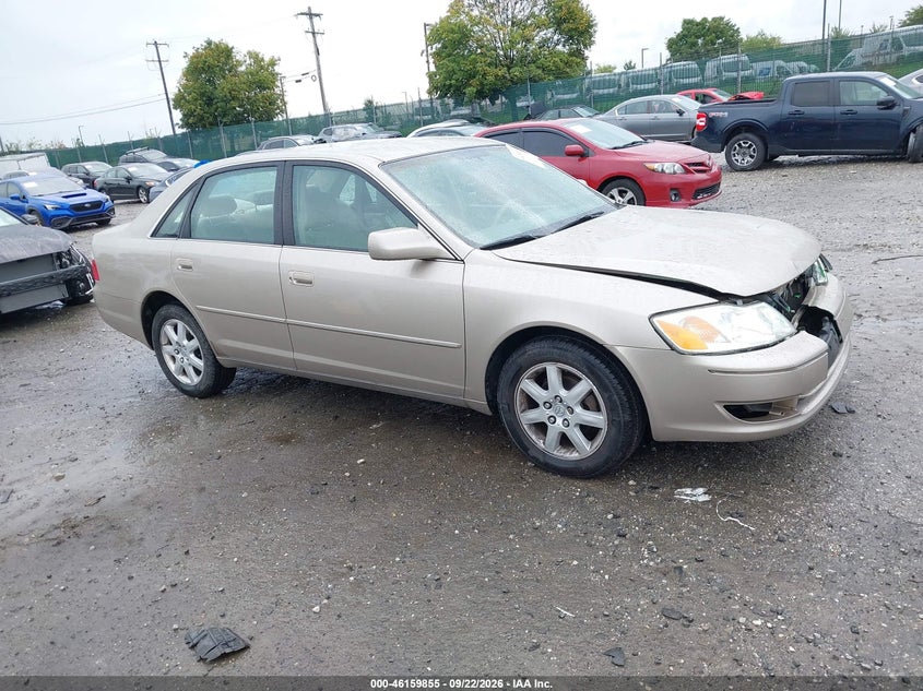 Photo of the 2004 TOYOTA AVALON XL