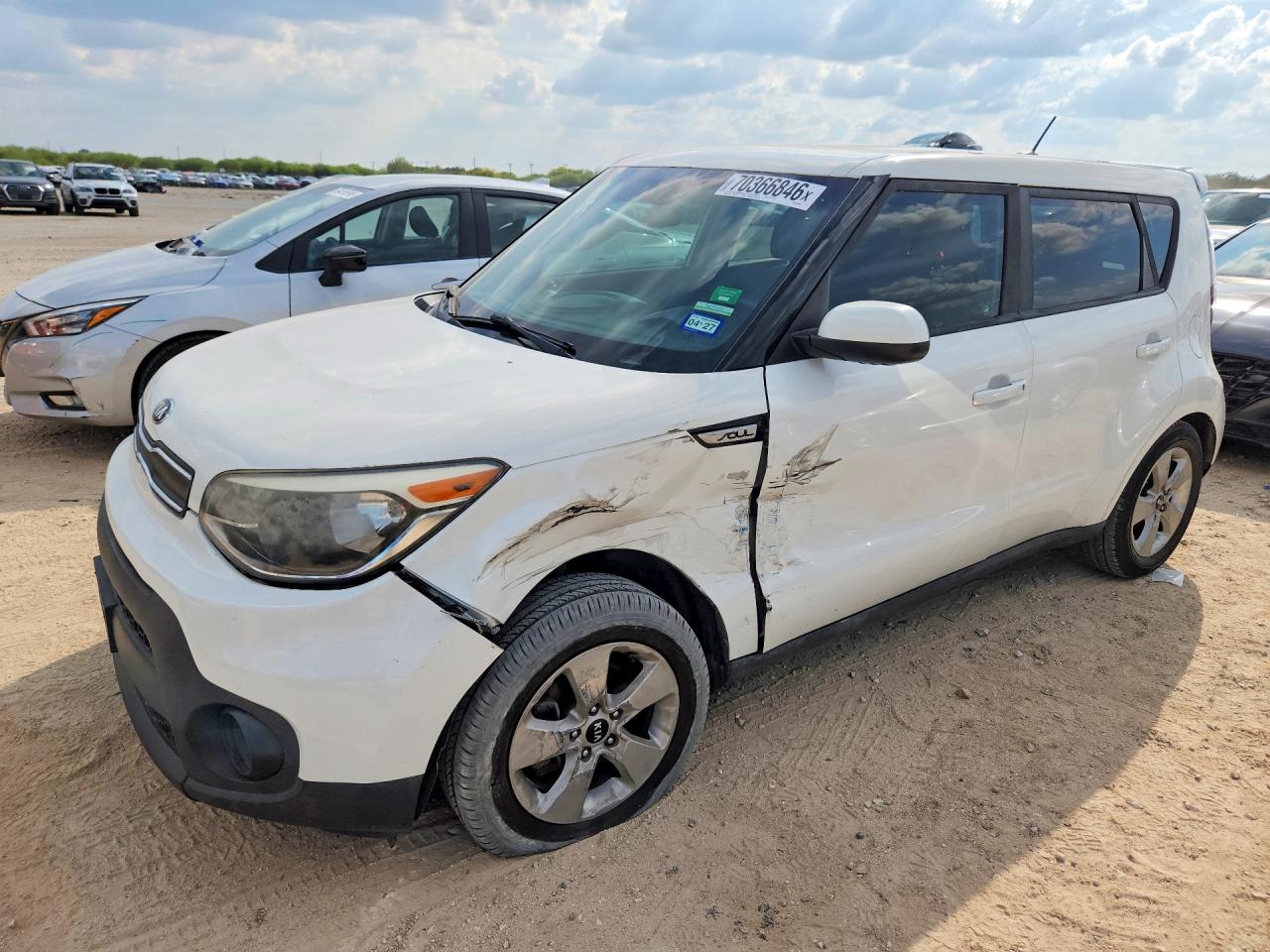 Photo of the 2018 KIA SOUL BASE