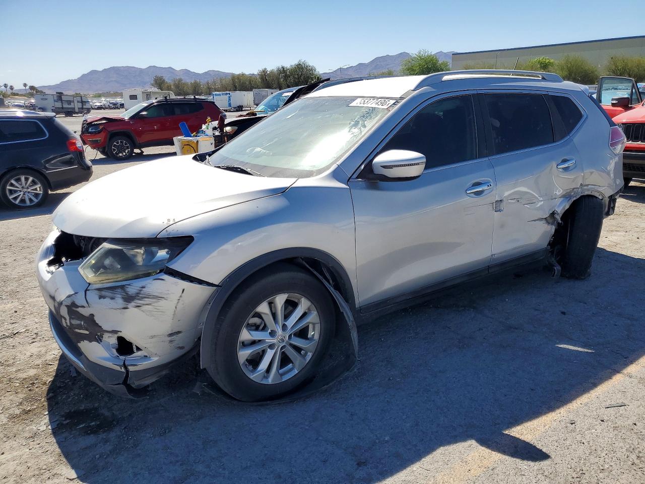 Photo of the 2016 NISSAN ROGUE SV