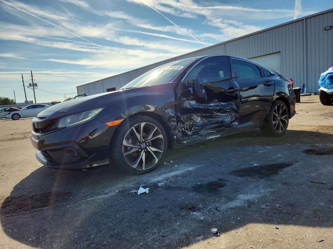 Photo of the 2019 HONDA CIVIC SPORT