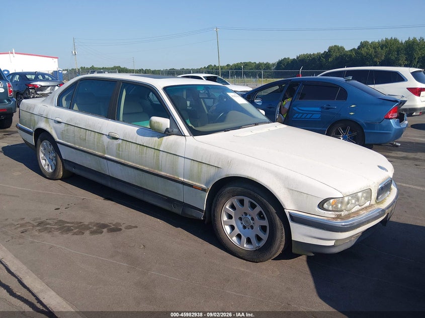 Photo of the 1998 BMW 740IL