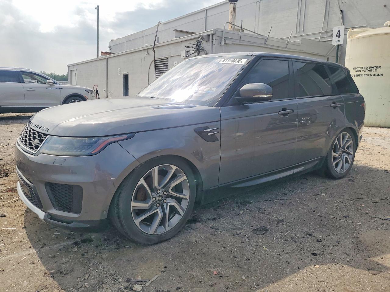 Photo of the 2019 LAND ROVER RANGE ROVER SPORT HSE