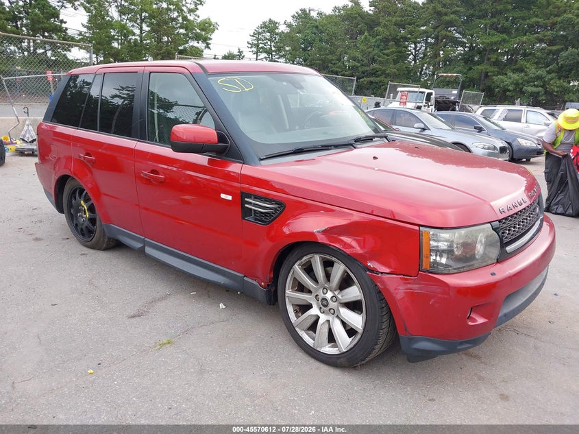 Photo of the 2013 LAND ROVER RANGE ROVER SPORT HSE