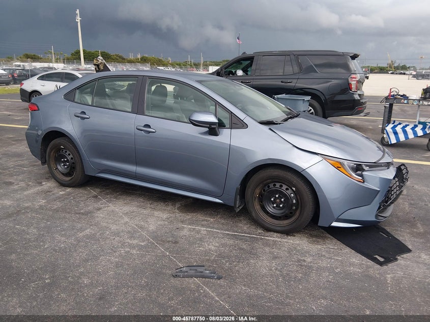 Photo of the 2025 TOYOTA COROLLA LE
