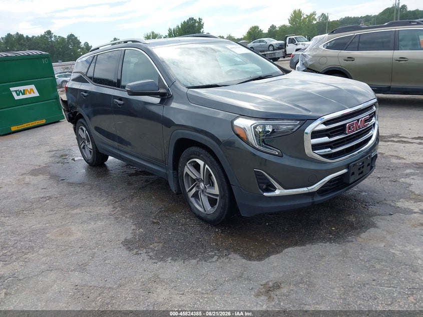 Photo of the 2018 GMC TERRAIN SLT