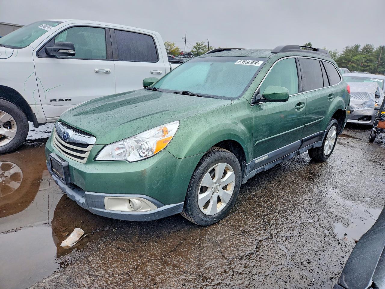Photo of the 2011 SUBARU OUTBACK 2.5I PREMIUM