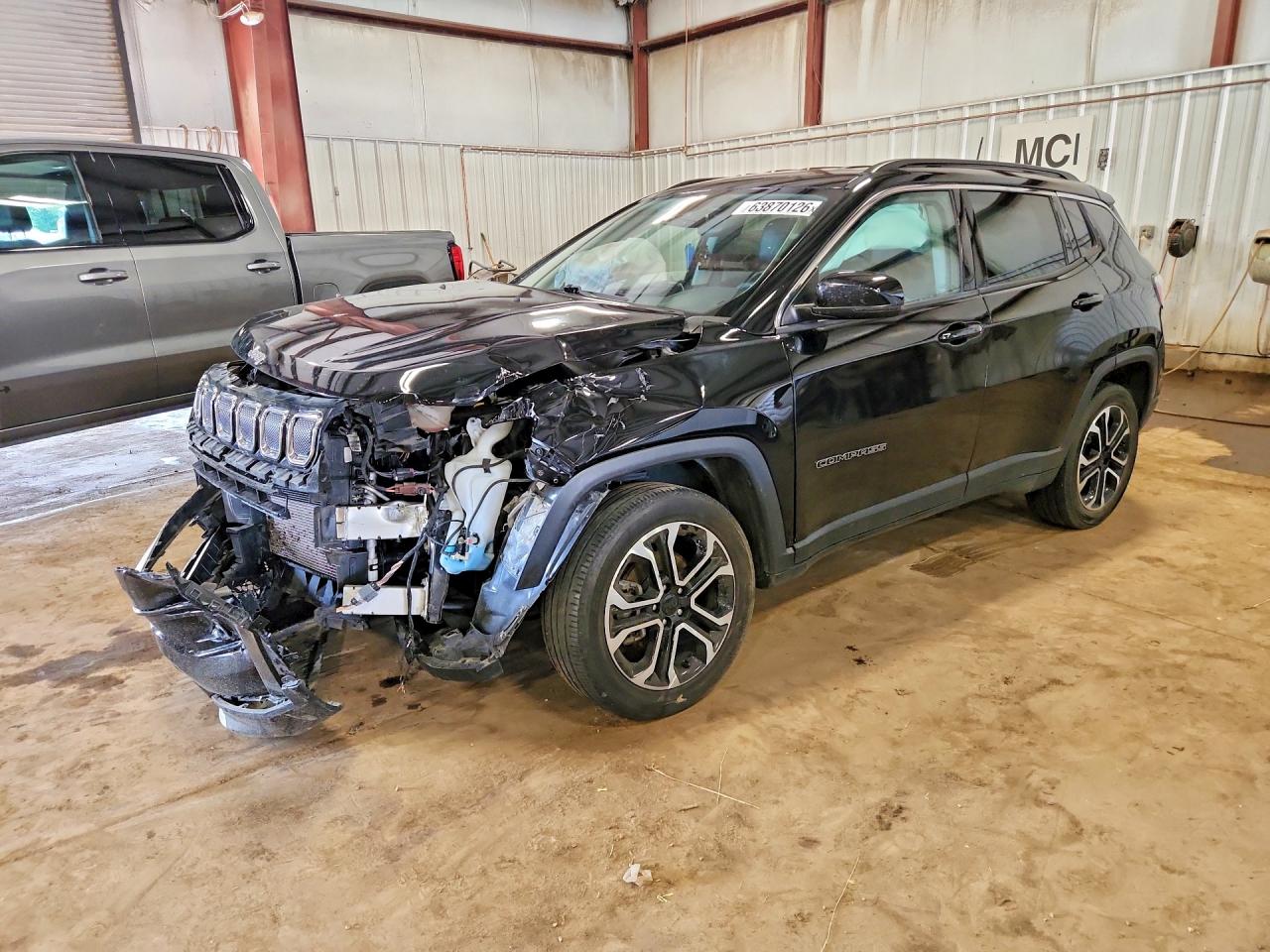 Photo of the 2022 JEEP COMPASS LIMITED