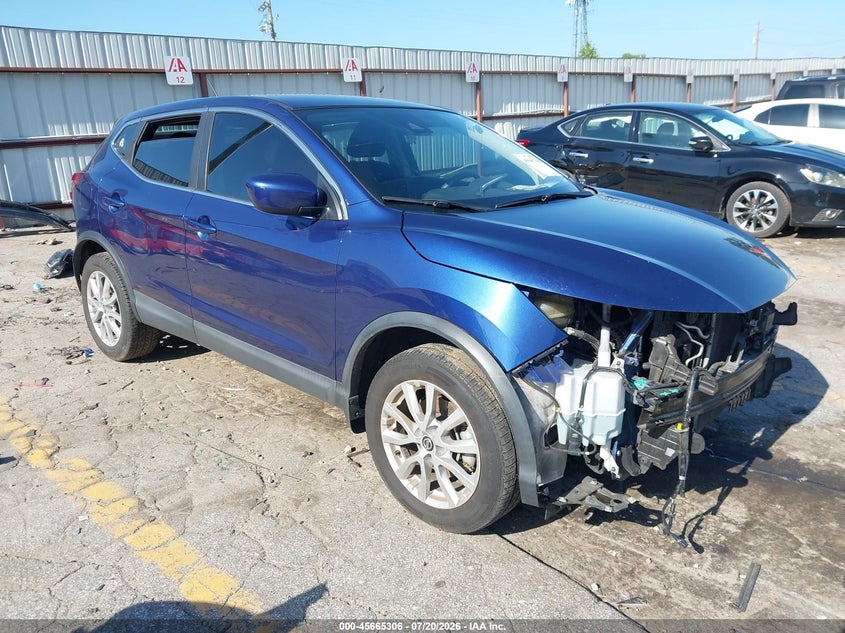 Photo of the 2022 NISSAN ROGUE SPORT S FWD XTRONIC CVT