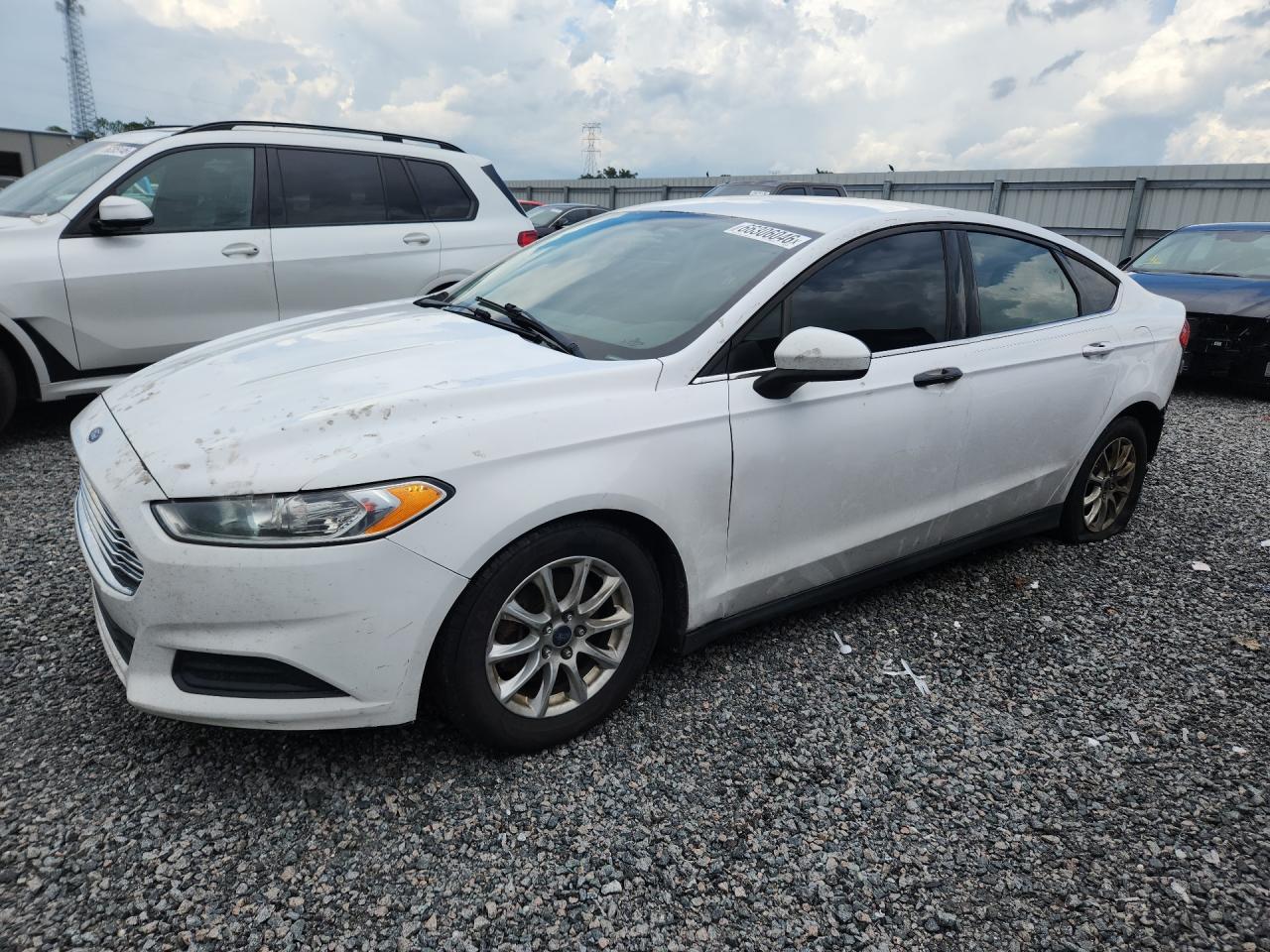 Photo of the 2015 FORD FUSION S