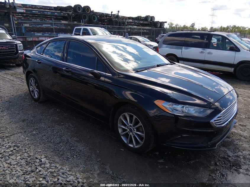 Photo of the 2017 FORD FUSION SE
