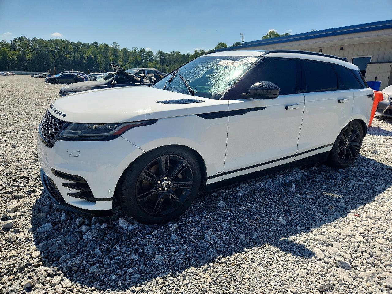 Photo of the 2018 LAND ROVER RANGE ROVER VELAR R-DYNAMIC HSE