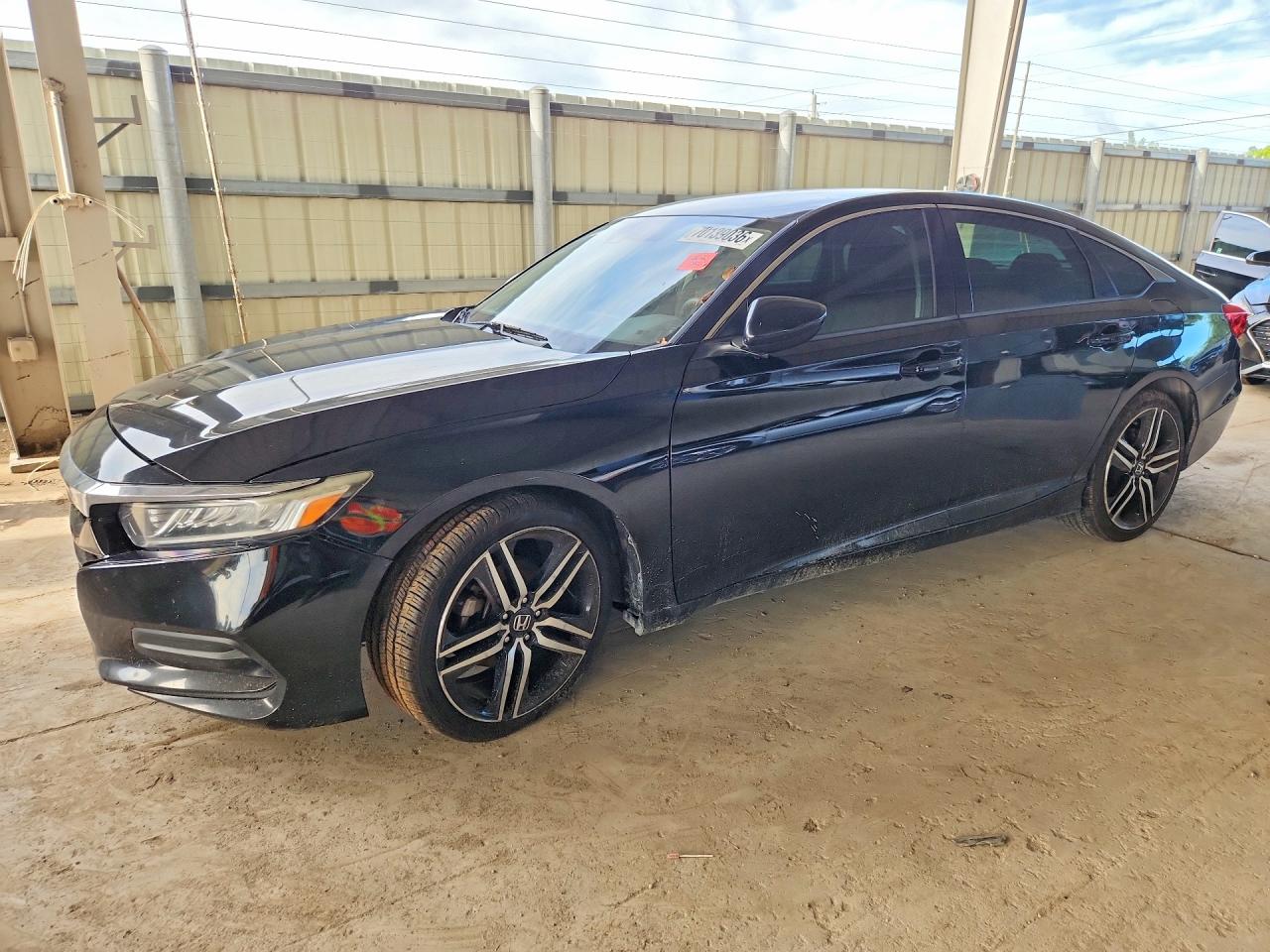 Photo of the 2018 HONDA ACCORD LX
