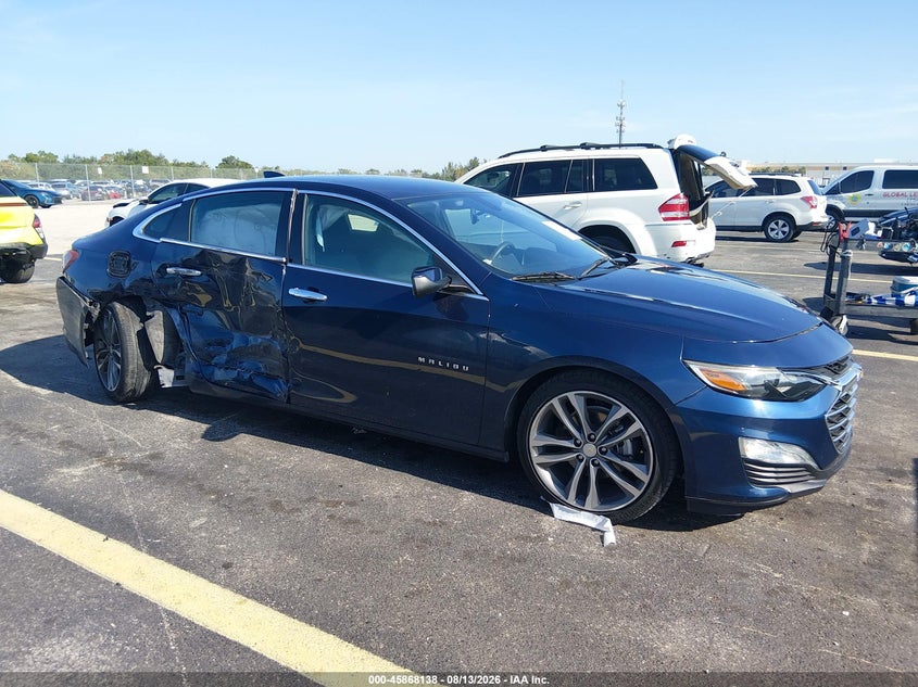 Photo of the 2022 CHEVROLET MALIBU FWD LT