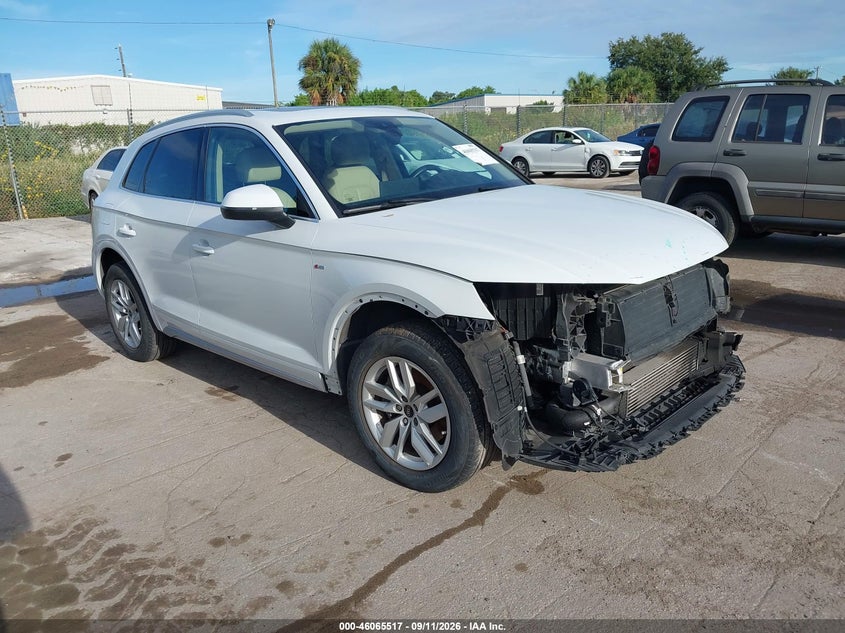 Photo of the 2022 AUDI Q5 PREMIUM 45 TFSI S LINE QUATTRO S TRONIC