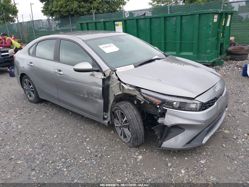Photo of the 2024 KIA FORTE LXS