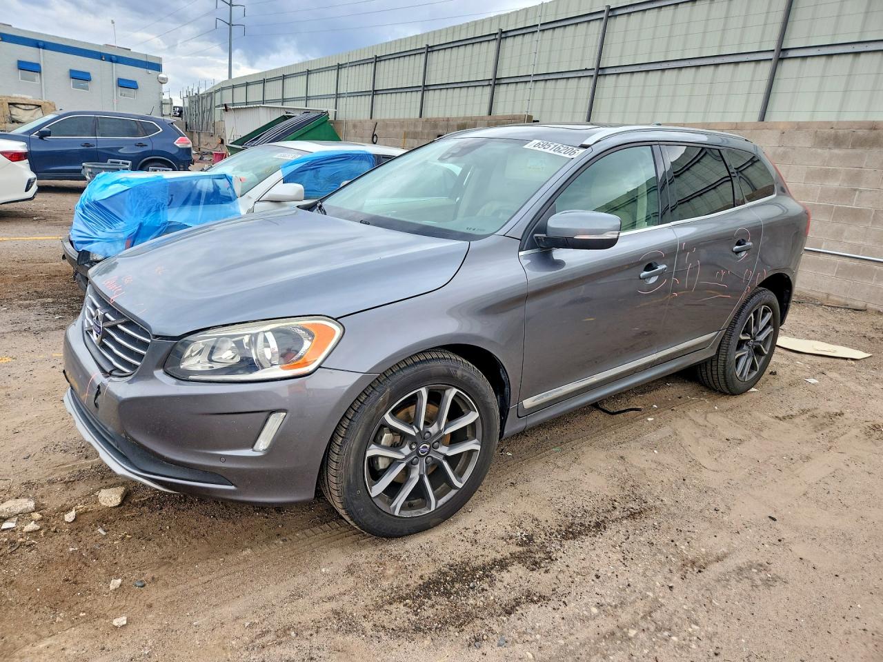 Photo of the 2016 VOLVO XC60 T5 PREMIER