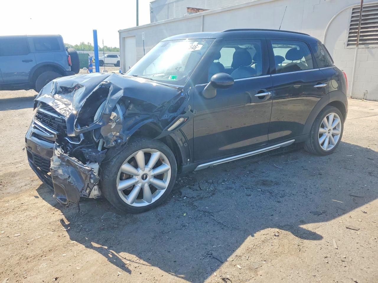 Photo of the 2015 MINI COOPER S COUNTRYMAN