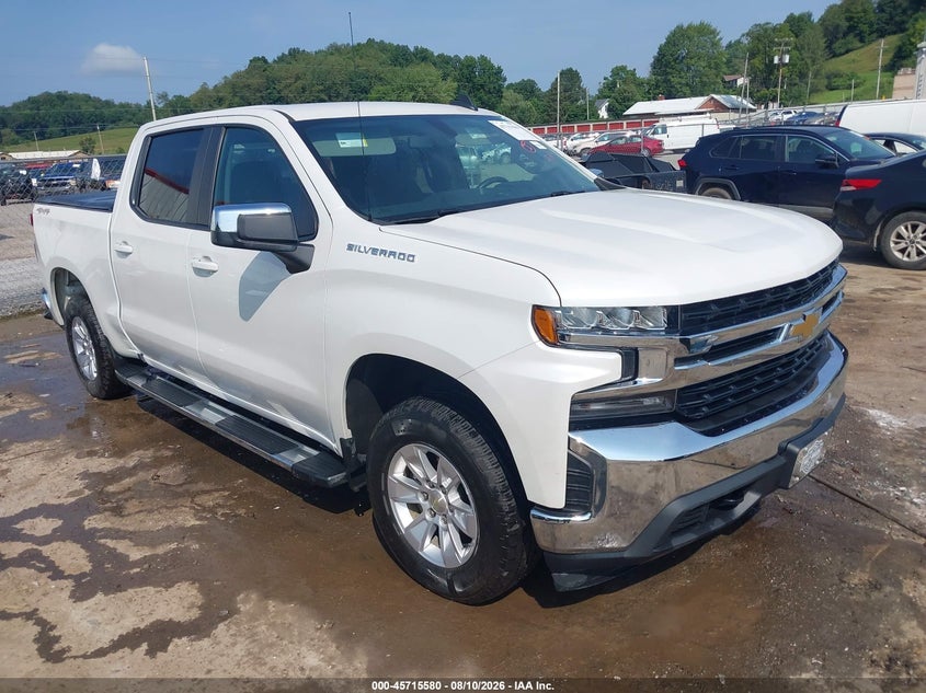 Photo of the 2021 CHEVROLET SILVERADO 1500 4WD SHORT BED LT