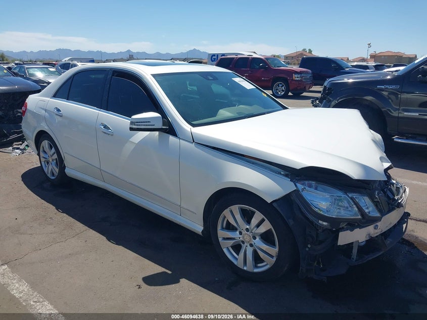 Photo of the 2013 MERCEDES-BENZ E 400 HYBRID SPORT